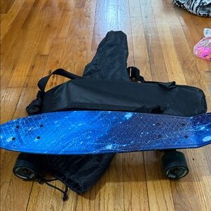 Skitch Blue Cruiser Skateboard with Carry Bag - Unbranded